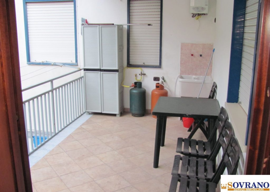 Appartamento trilocale in vendita  80 m², Monreale, località Monreale / Aquino