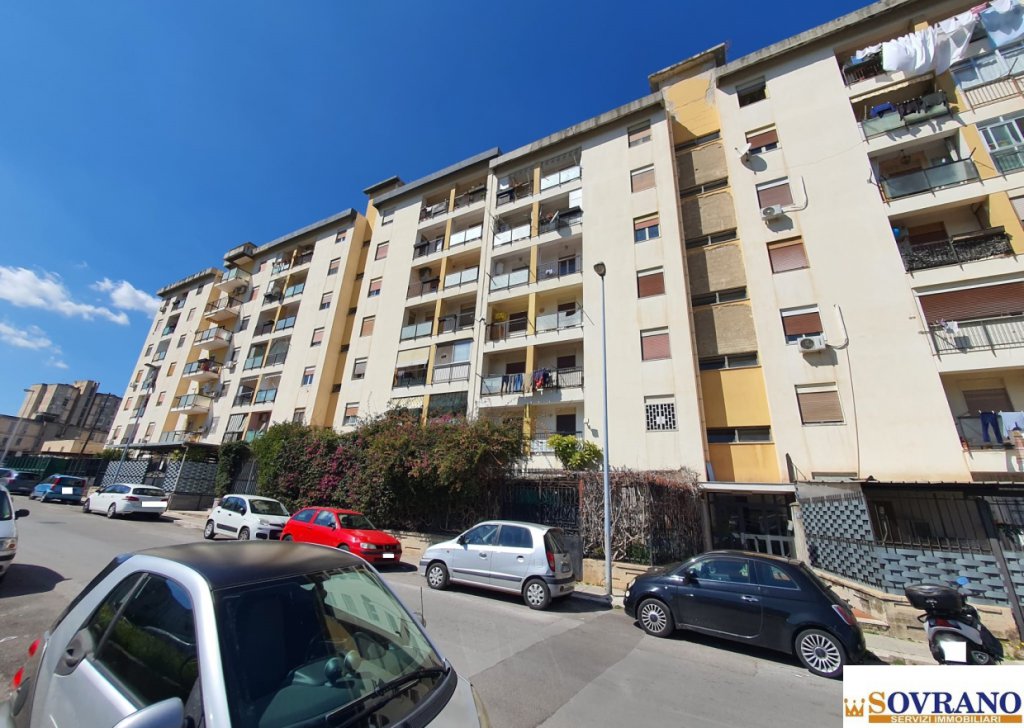 Vendita Appartamento Palermo - ZONA UNIVERSITA'/VILLAGGIO S. ROSALIA:APPARTAMENTO 6° PIANO Località Università/Villaggio S. Rosalia