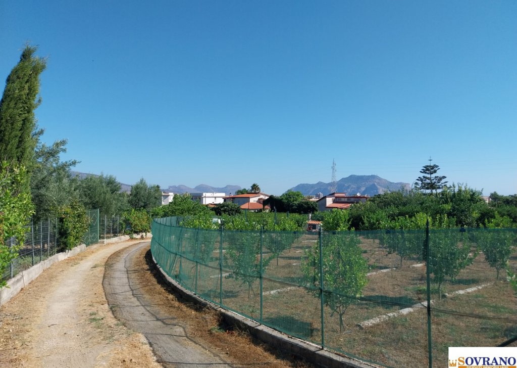 Vendita terreno Palermo - VILLAGRAZIA DI PALERMO: TERRENO MQ 5.200 Località Villagrazia di Palermo