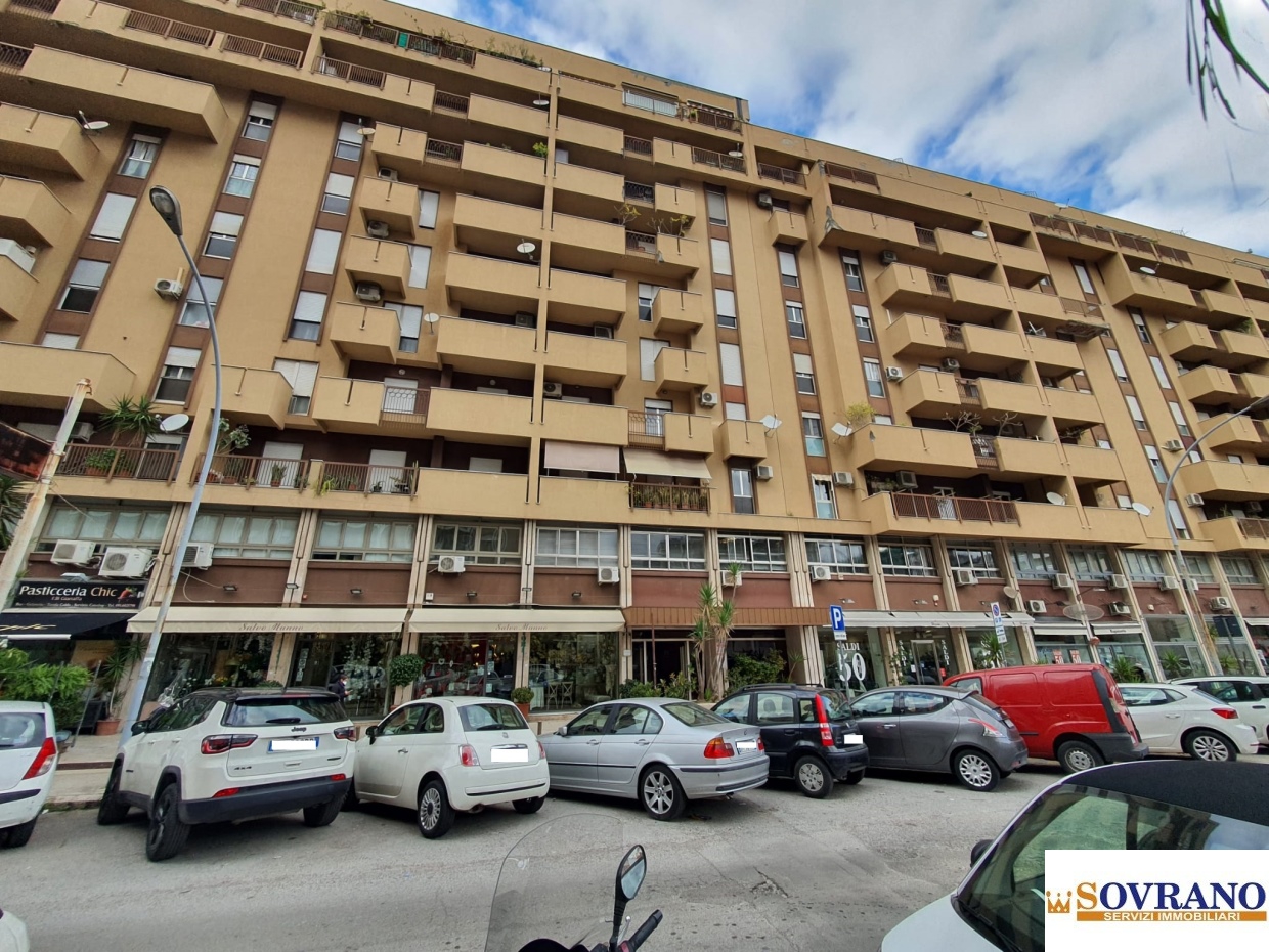appartamento in Via Bernabei a Palermo