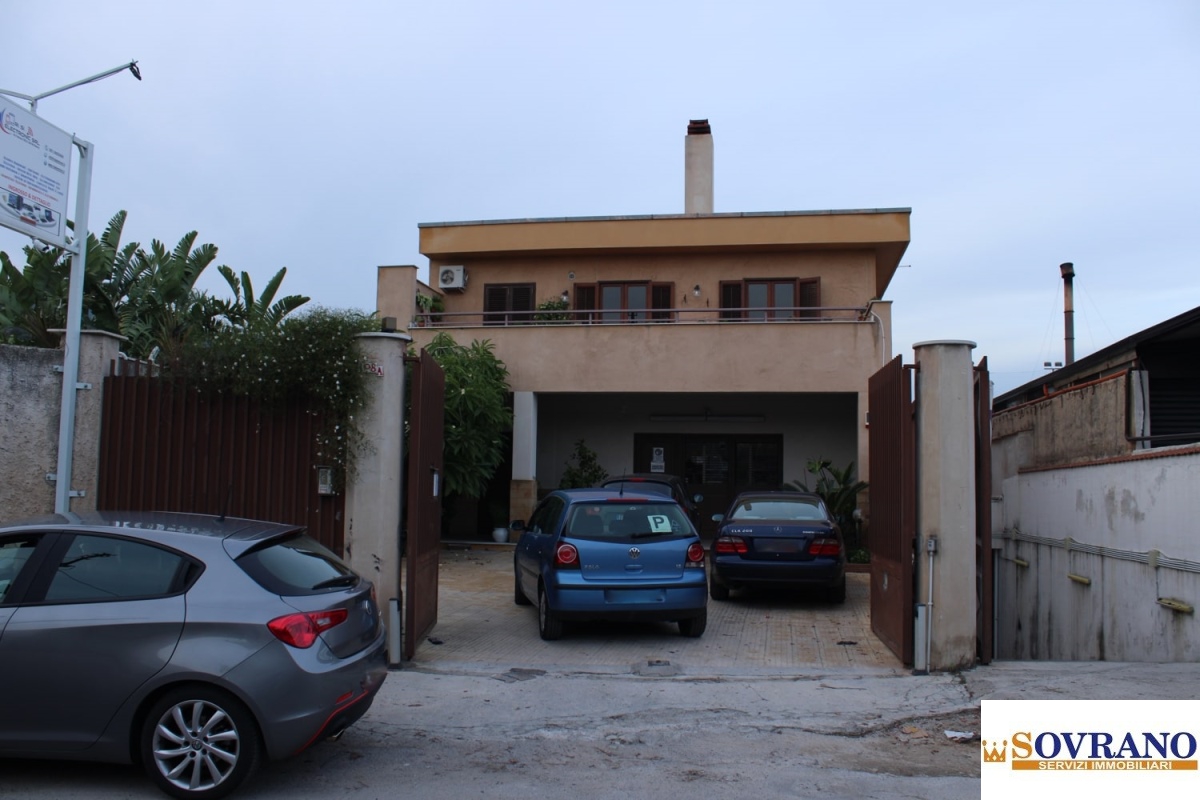 casa indipendente in vendita a Palermo in zona Cruillas